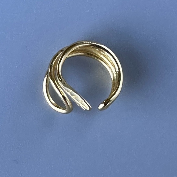 14K Gold Vermeil Leaf Wrap Ear Cuff - Picture 5 of 8